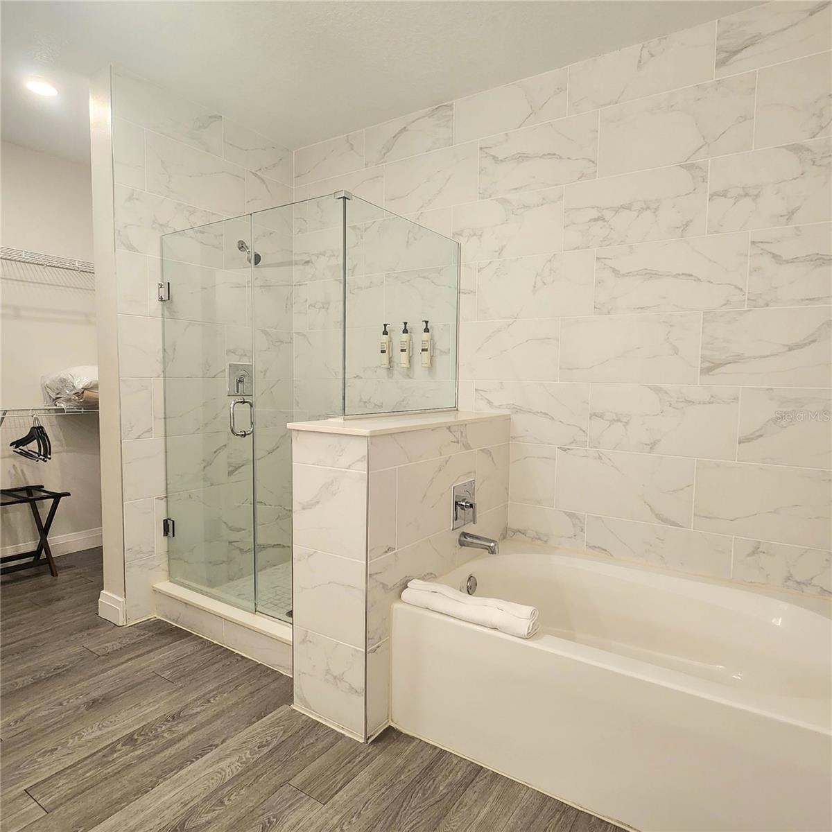 Image 17 of 61 For 14501 Grove Resort Avenue 2138