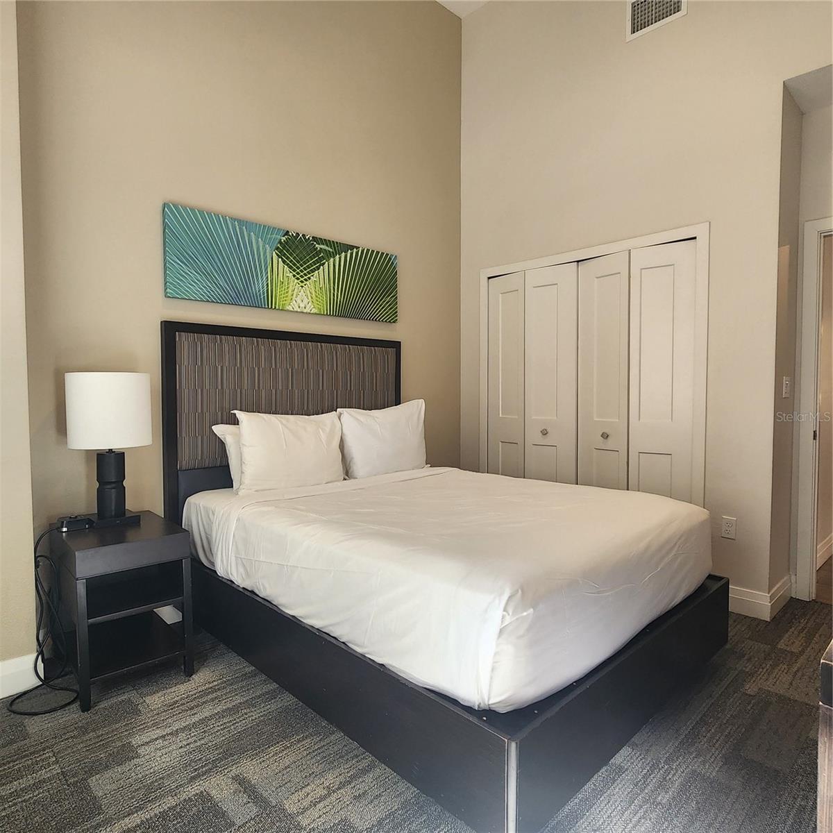 Image 22 of 61 For 14501 Grove Resort Avenue 2138