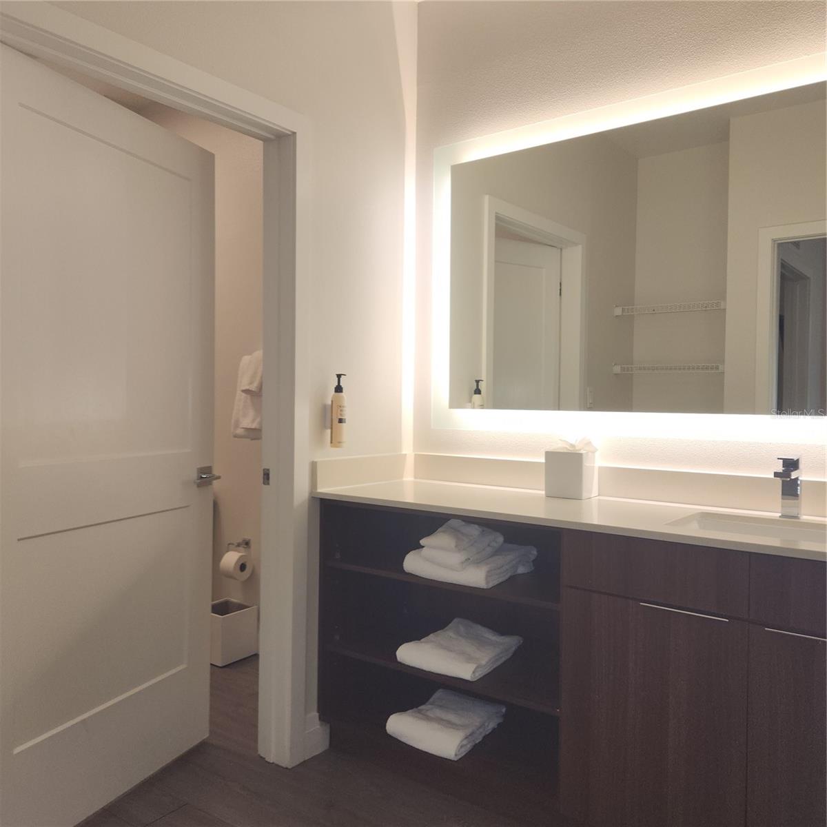 Image 25 of 61 For 14501 Grove Resort Avenue 2138