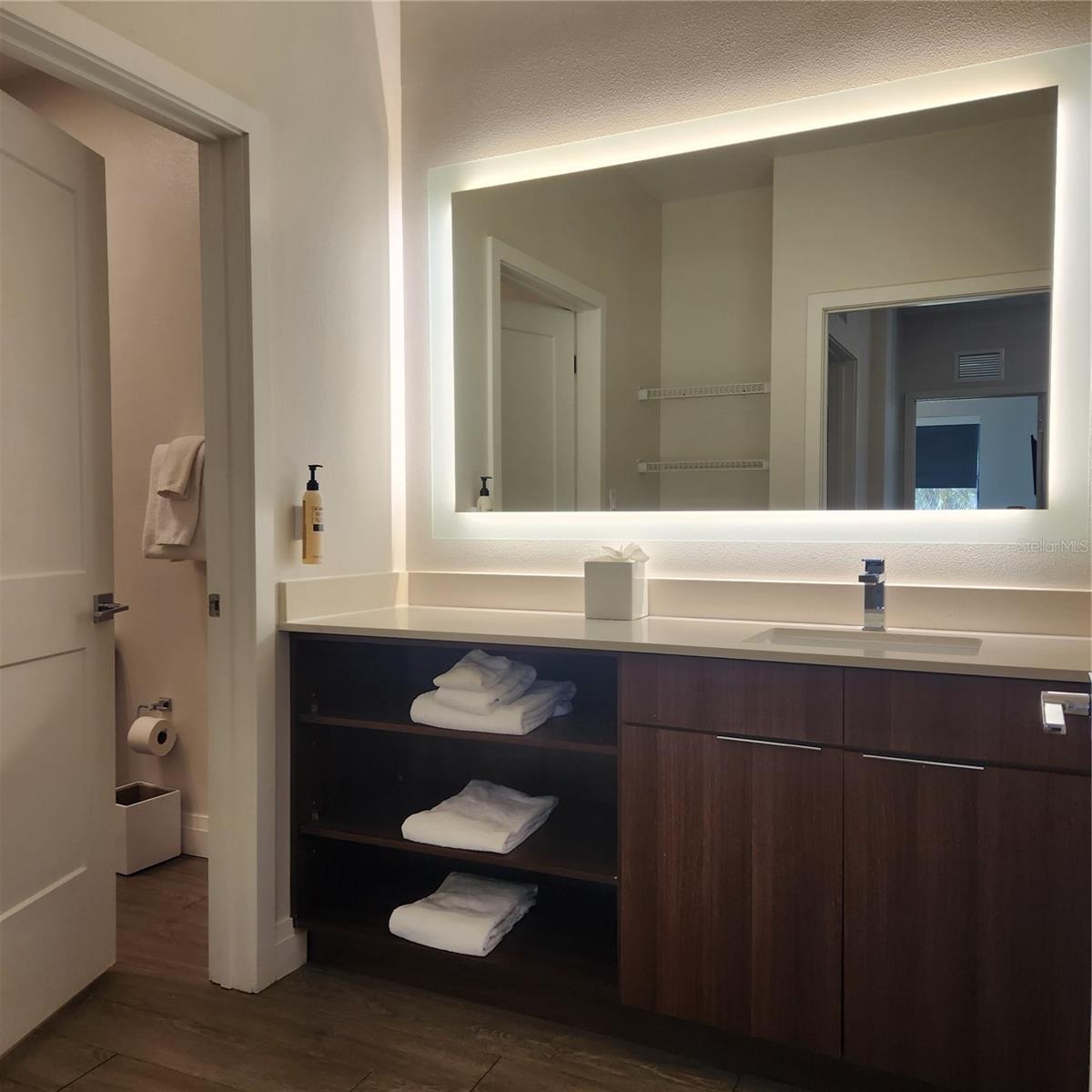 Image 28 of 61 For 14501 Grove Resort Avenue 2138