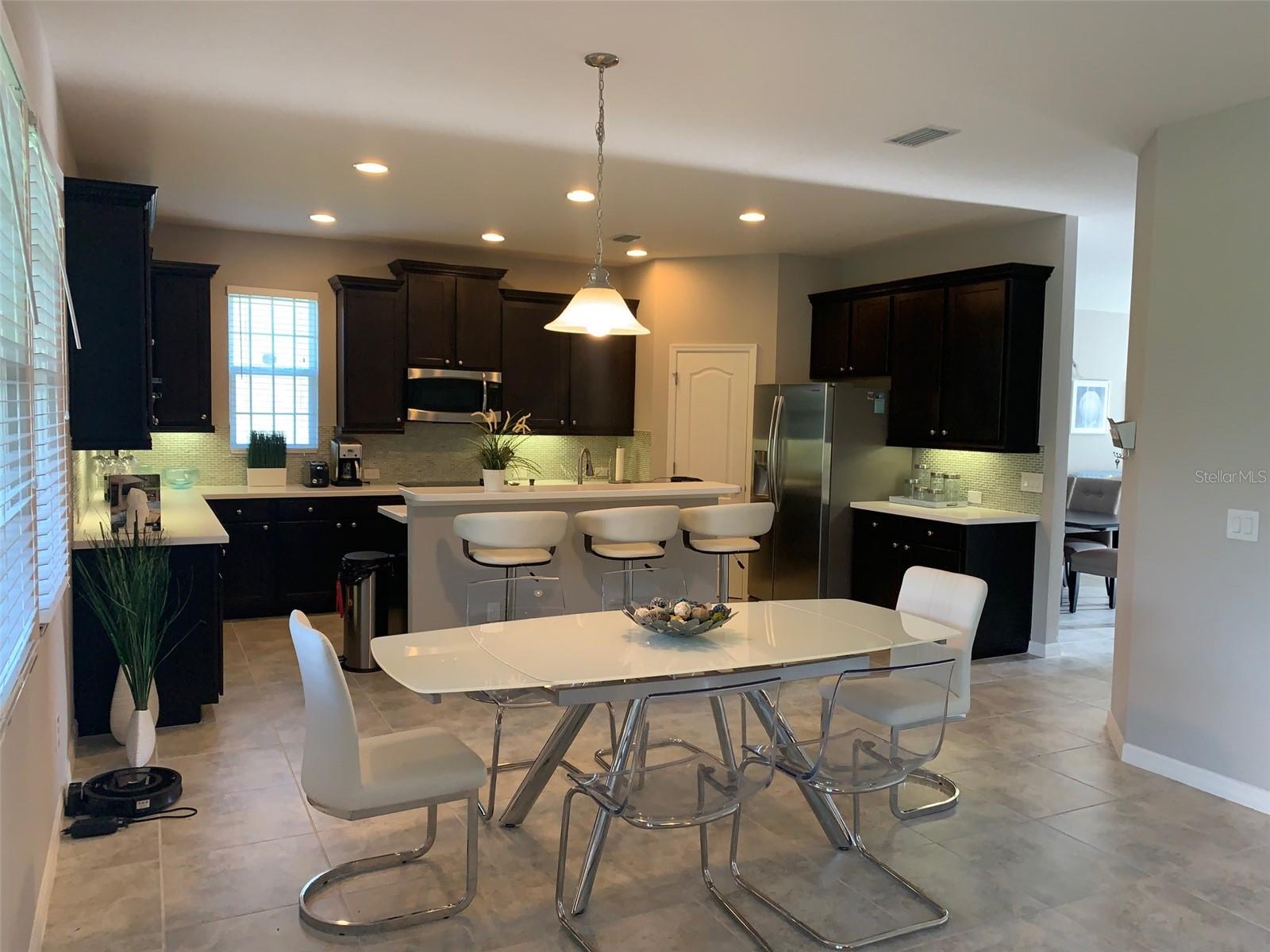 Image 21 of 52 For 4845 Maple Park Street