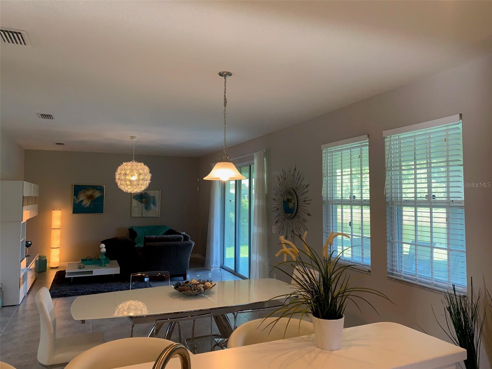 Image 7 of 52 For 4845 Maple Park Street