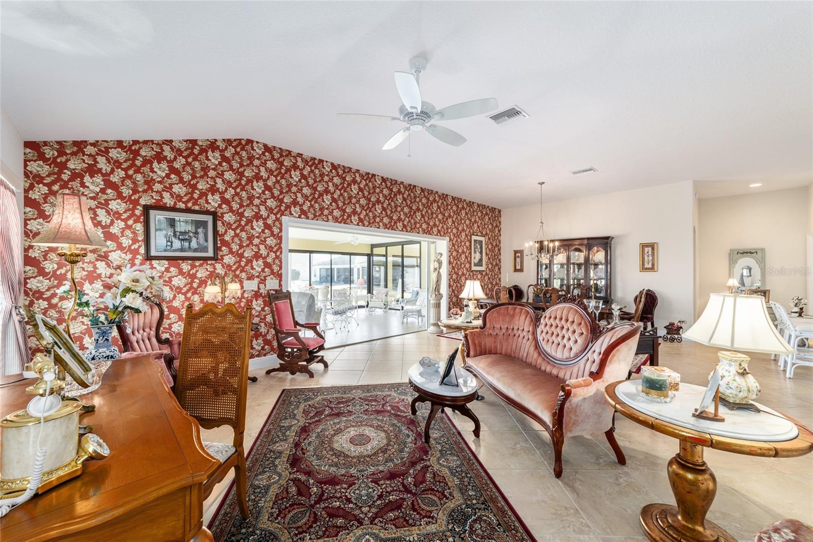 Image 14 of 53 For 5647 Key Deer Path