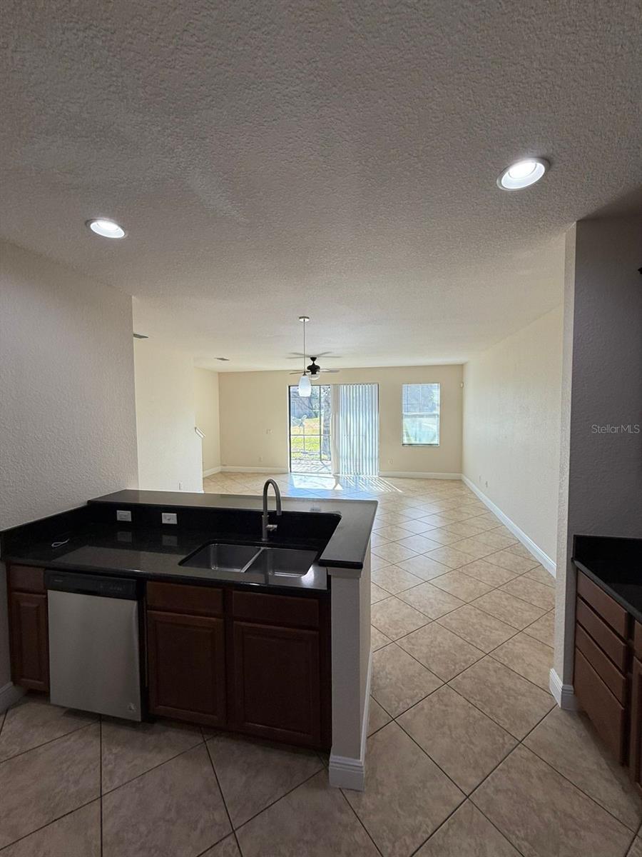 Image 11 of 35 For 8057 Prestbury Drive