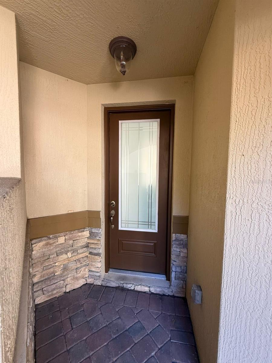 Image 4 of 35 For 8057 Prestbury Drive