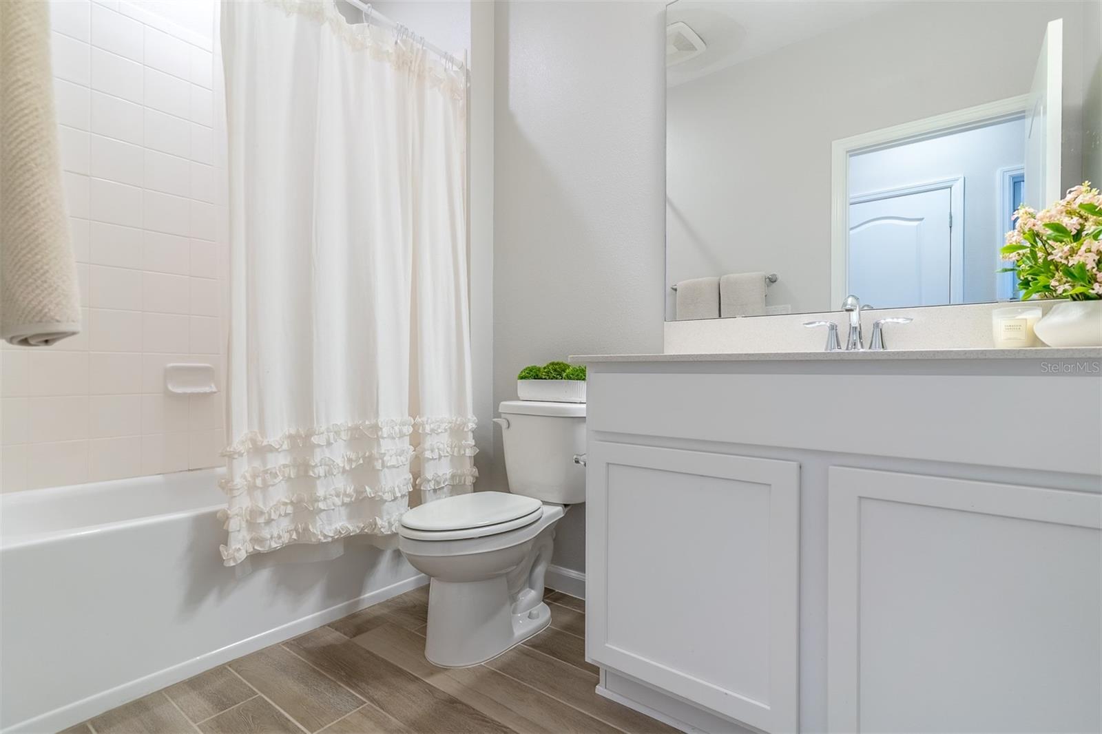 Image 29 of 38 For 3032 Pilot House Place