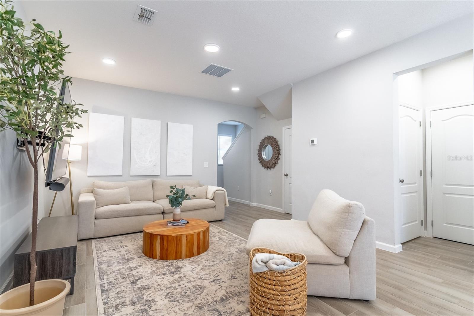 Image 6 of 38 For 3032 Pilot House Place