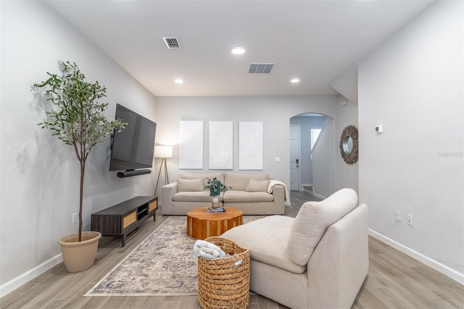 Image 7 of 38 For 3032 Pilot House Place