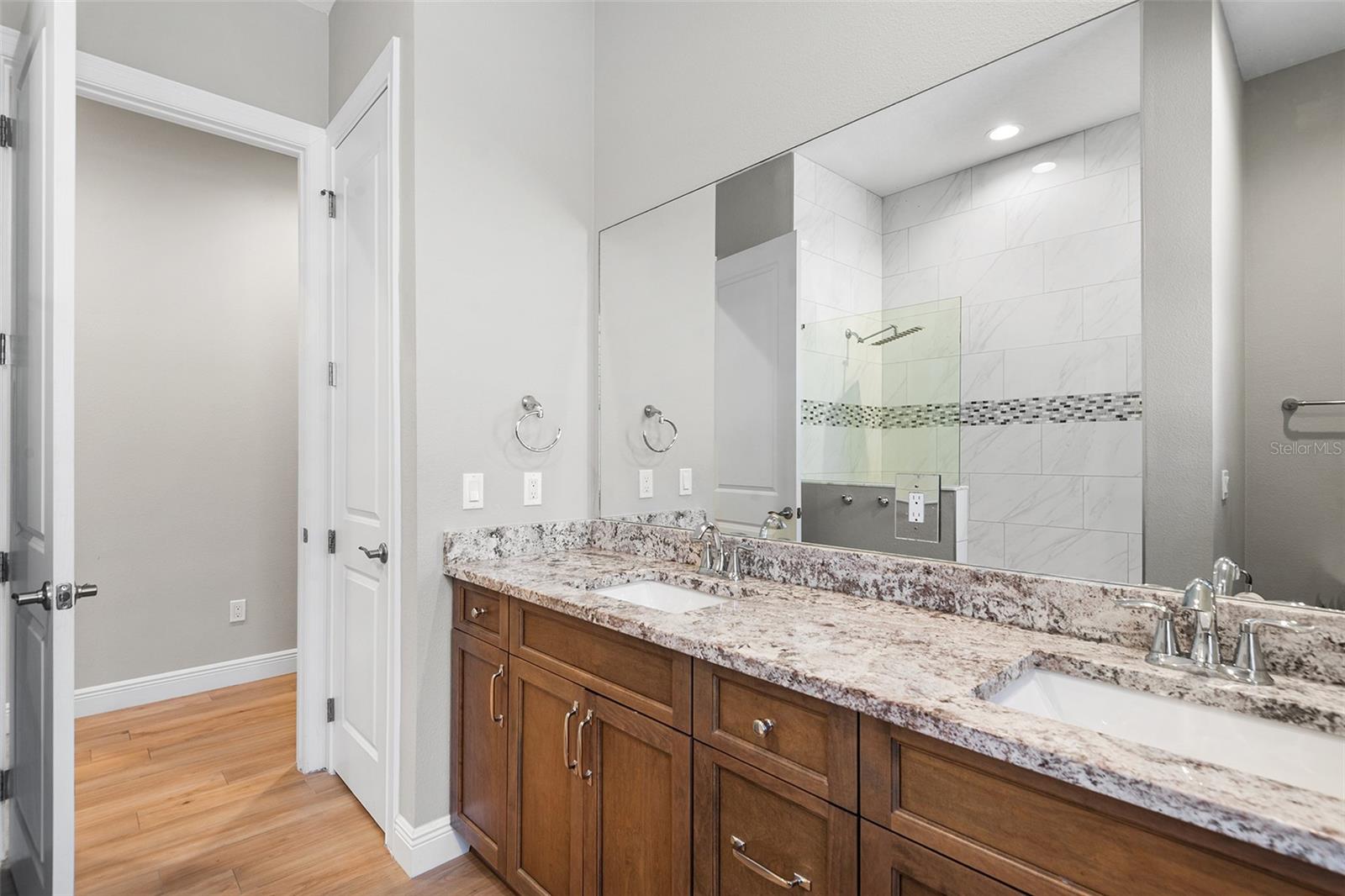 Image 24 of 36 For 11979 Pasco Trails Boulevard