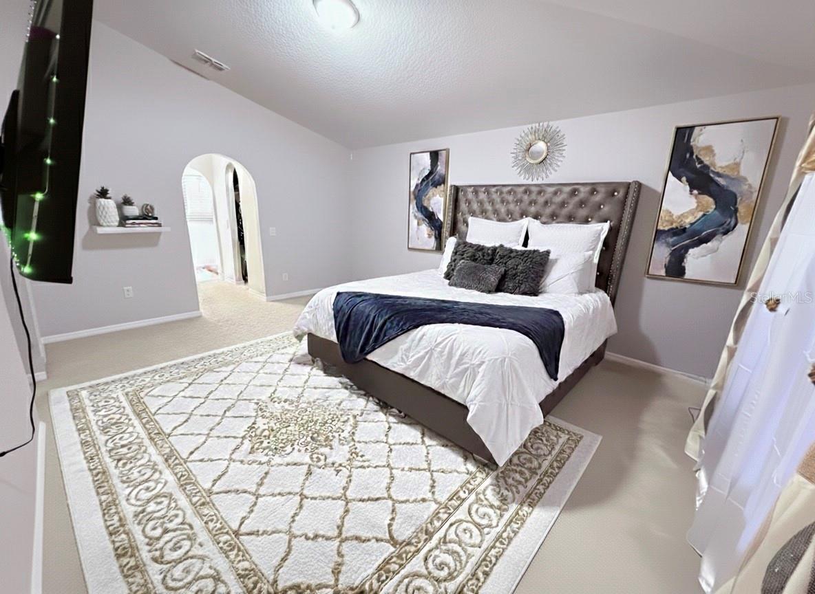 Image 15 of 27 For 5764 Royal Hills Circle