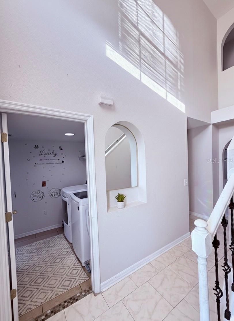 Image 5 of 27 For 5764 Royal Hills Circle