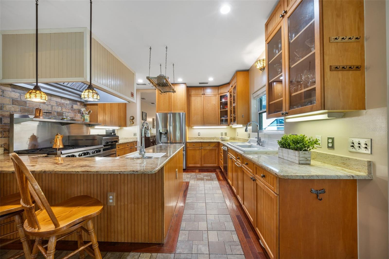 Image 20 of 98 For 37810 Boyd Road