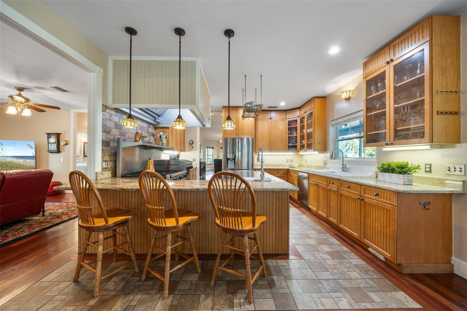 Image 22 of 98 For 37810 Boyd Road