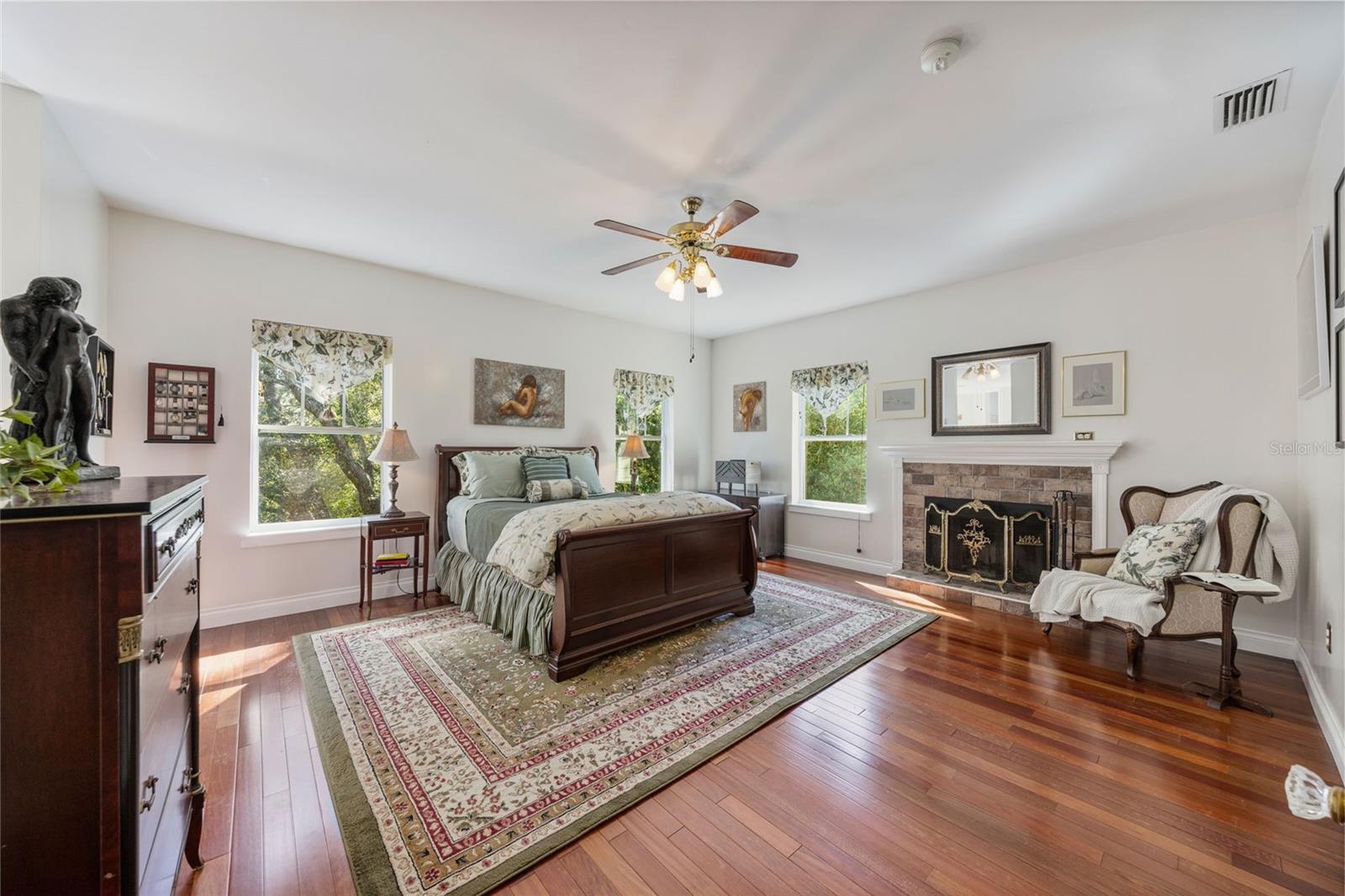 Image 39 of 98 For 37810 Boyd Road