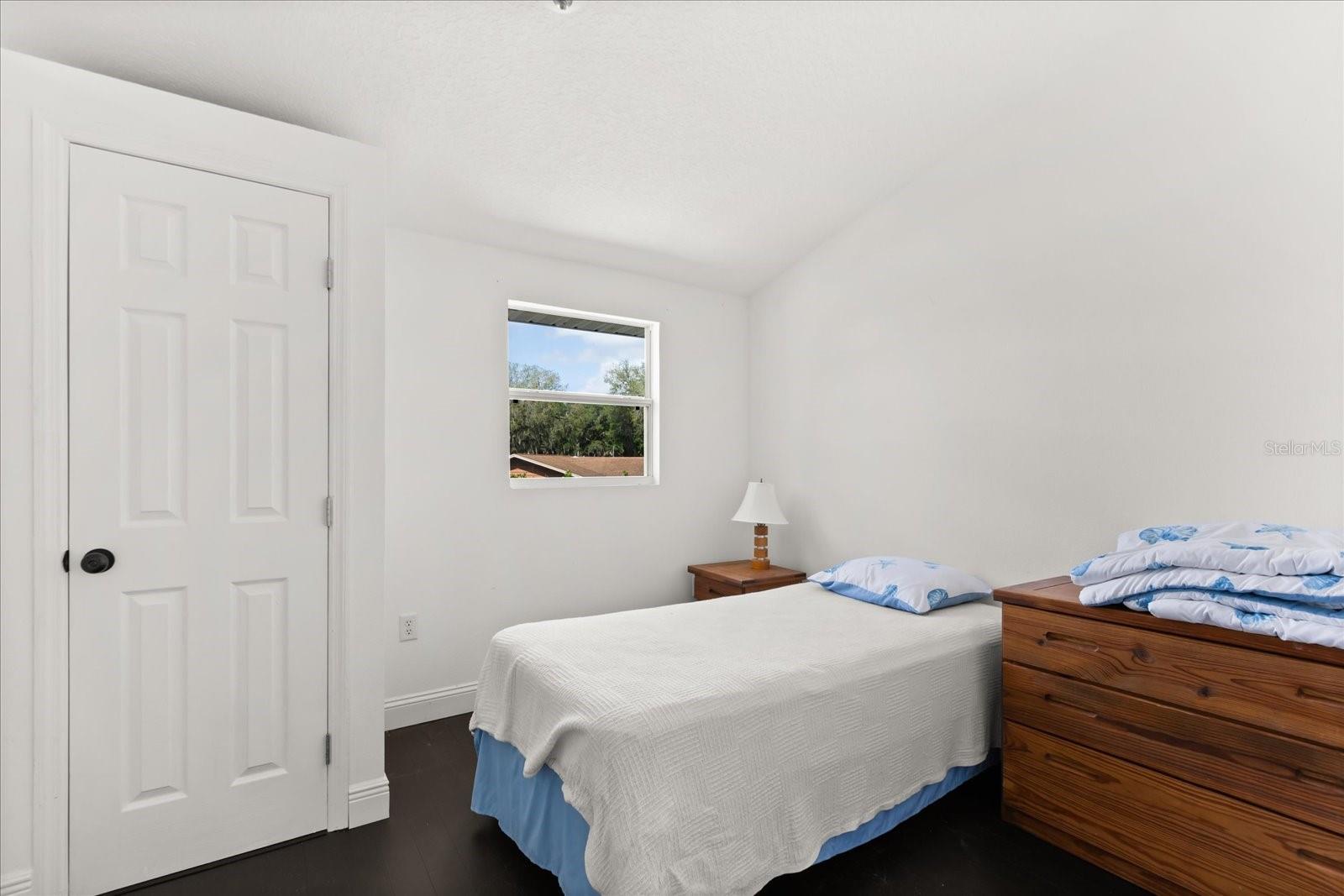 Image 13 of 34 For 7247 Treasure Island Road