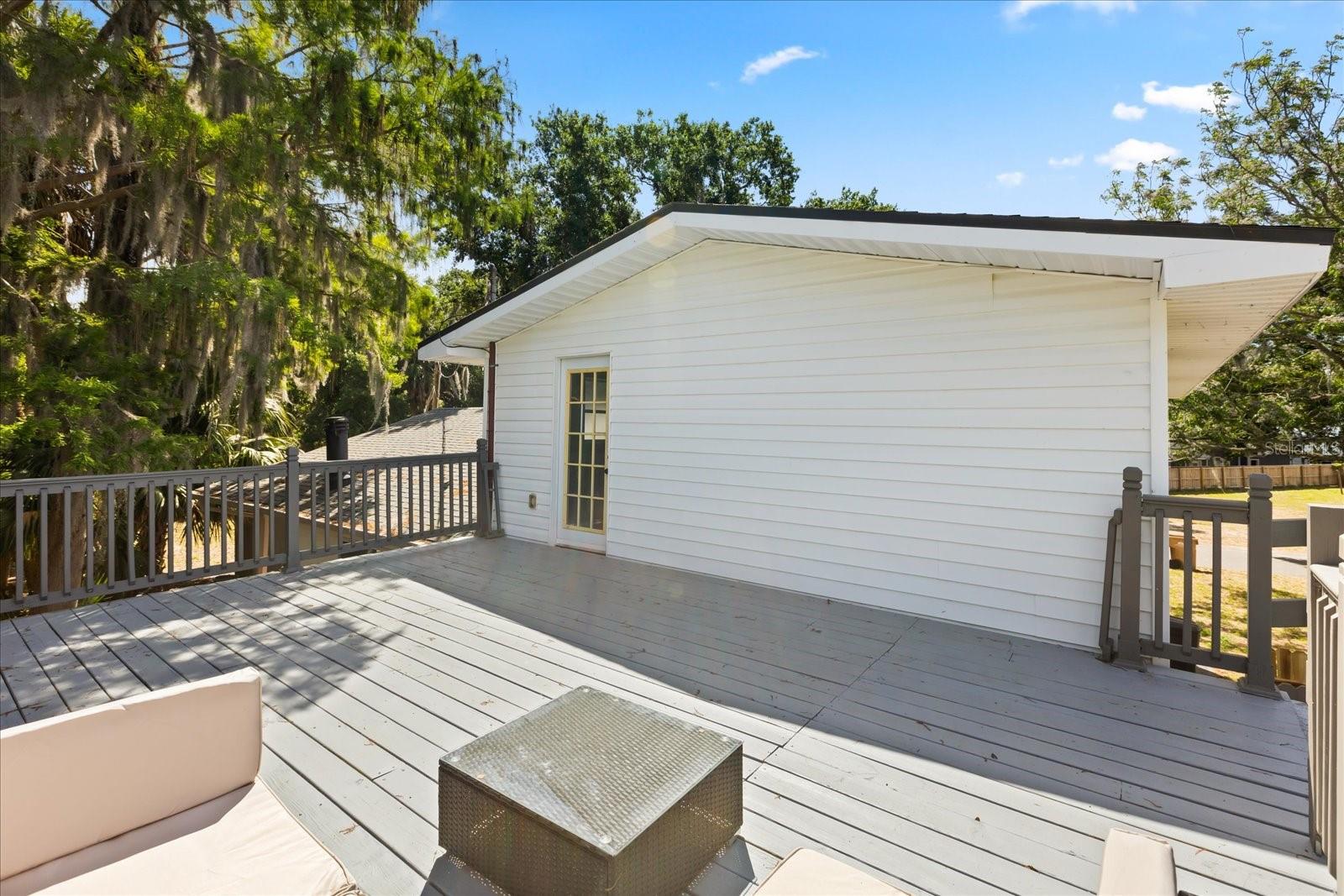 Image 24 of 34 For 7247 Treasure Island Road