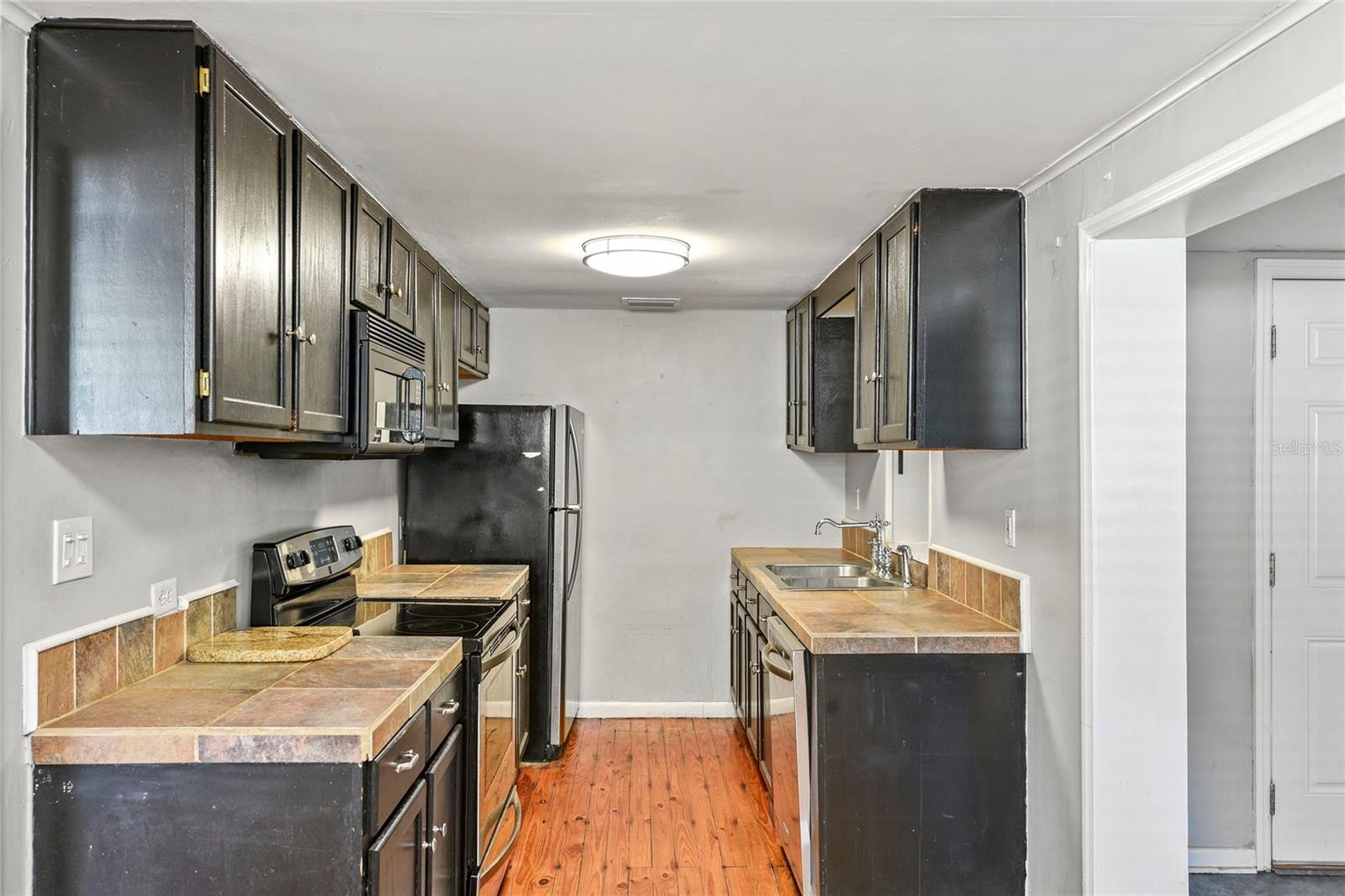 Image 12 of 28 For 173 Floyd Avenue