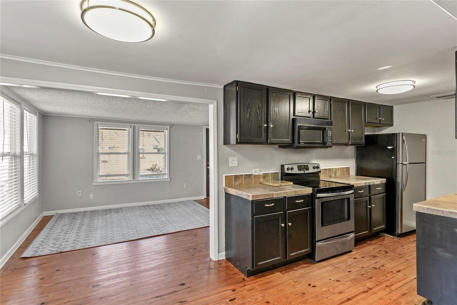 Image 13 of 28 For 173 Floyd Avenue