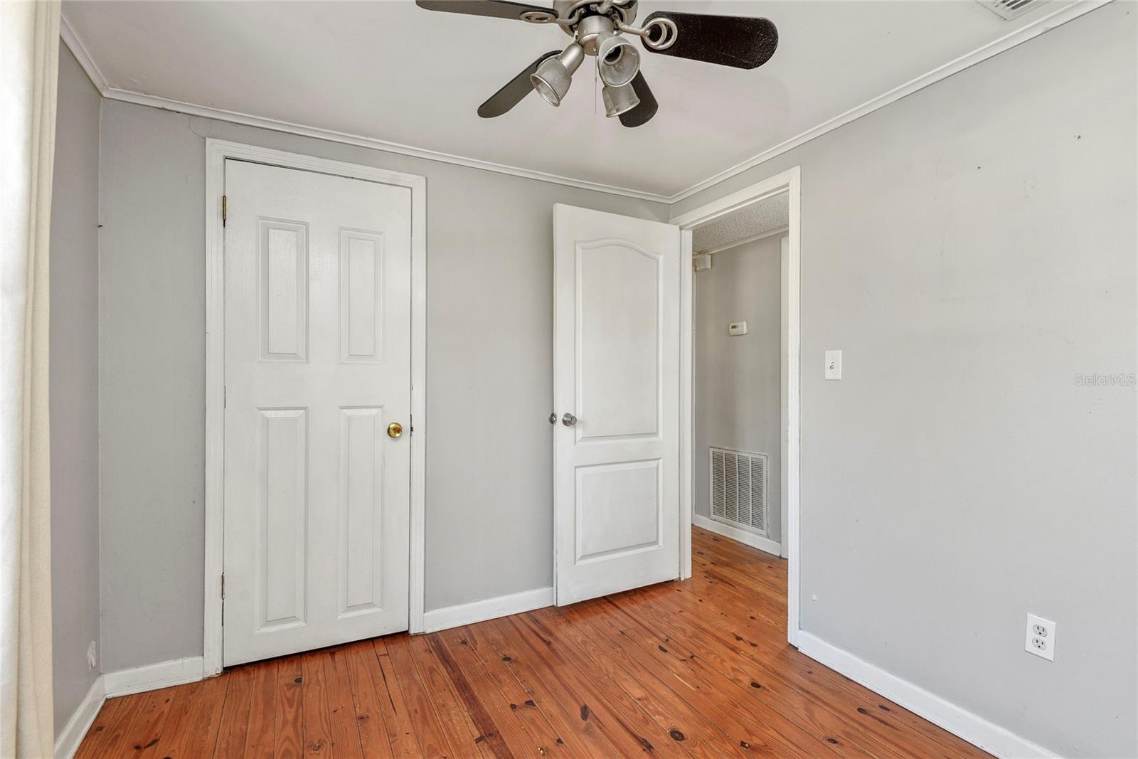 Image 19 of 28 For 173 Floyd Avenue