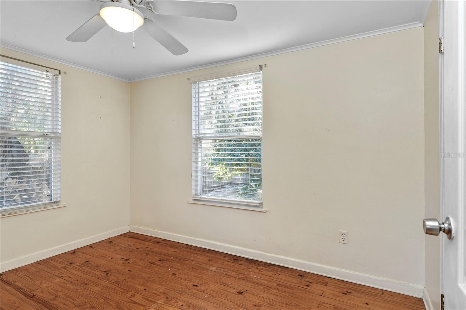 Image 22 of 28 For 173 Floyd Avenue