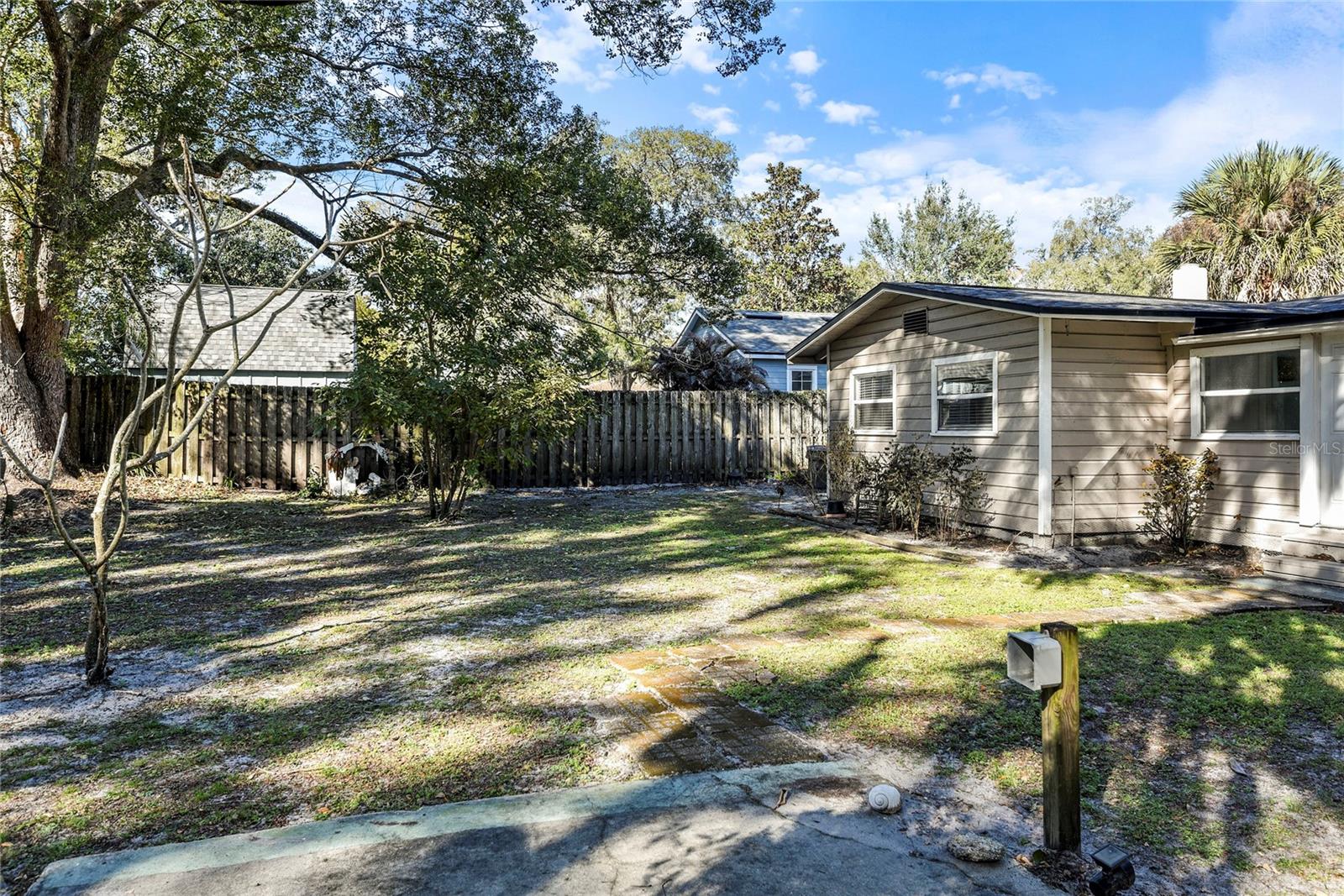 Image 28 of 28 For 173 Floyd Avenue