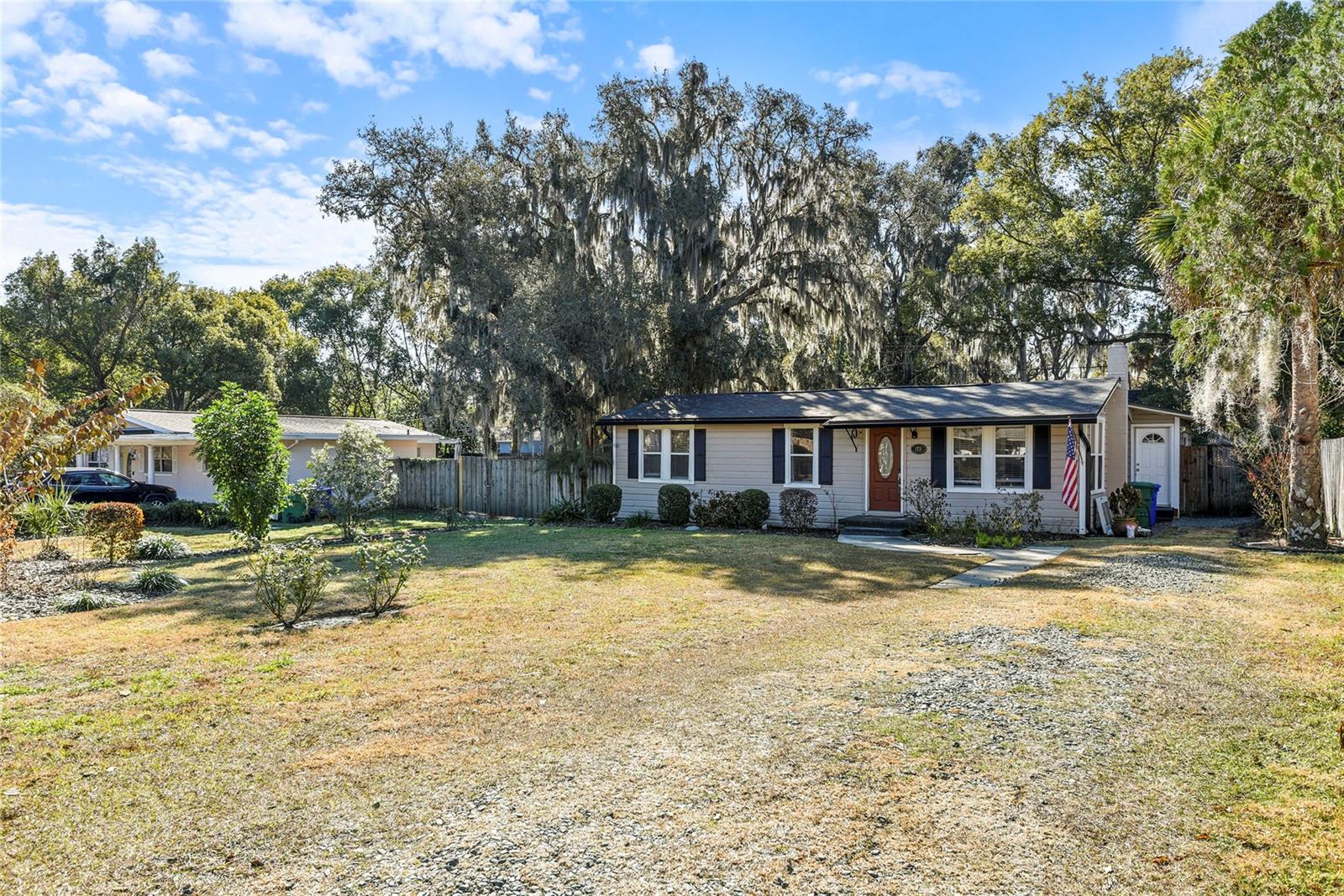 Image 4 of 28 For 173 Floyd Avenue