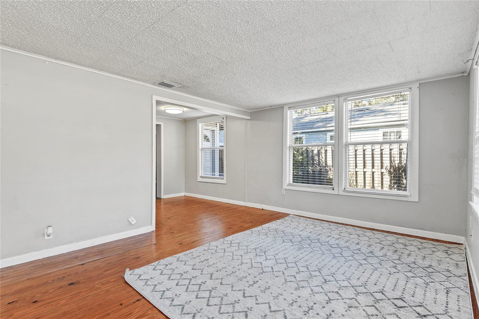 Image 6 of 28 For 173 Floyd Avenue