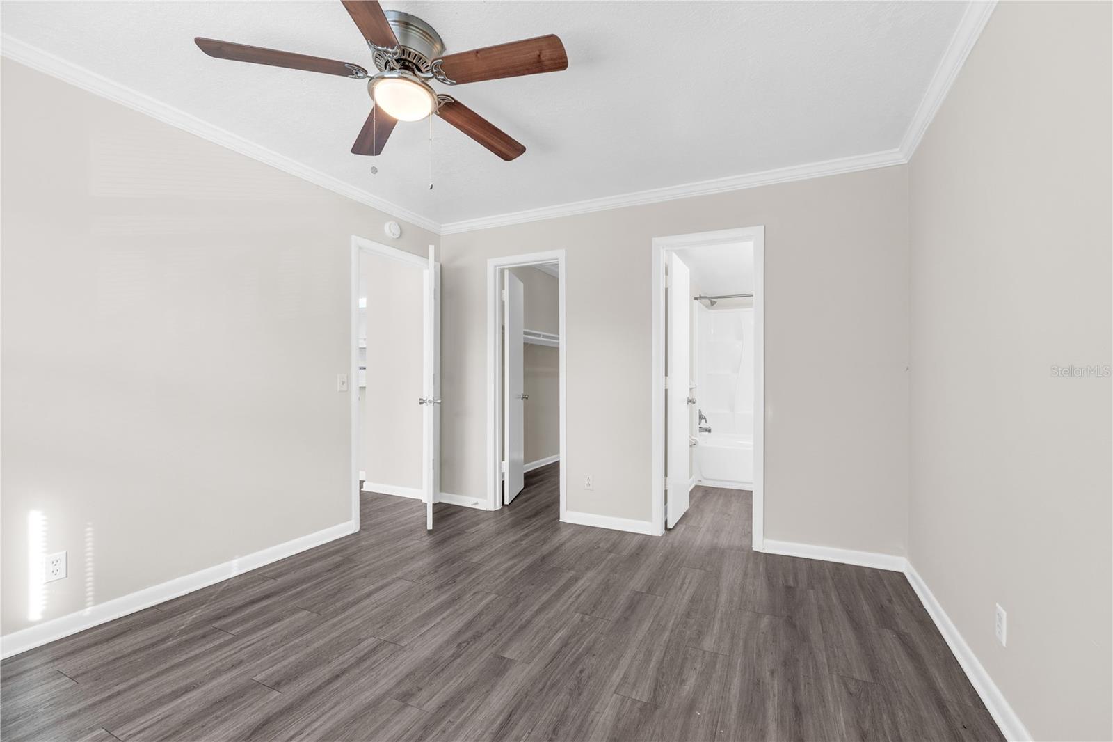 Image 14 of 17 For 5123 Curry Ford Road 3