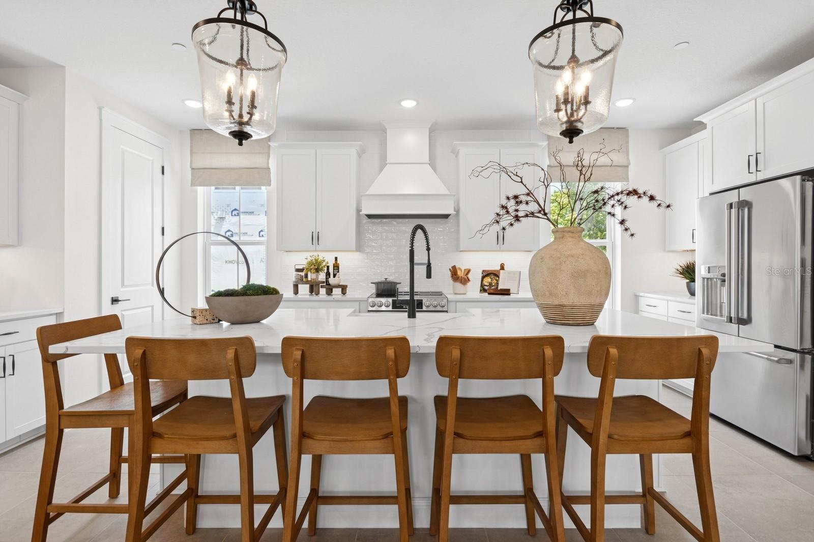 Image 20 of 25 For 2187 South Street 1