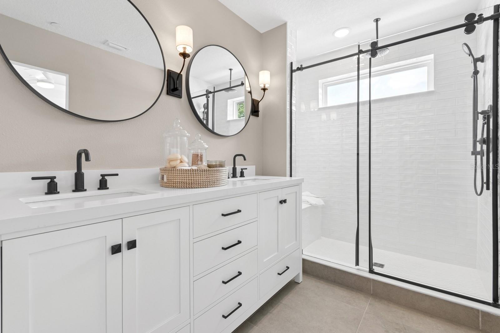 Image 4 of 25 For 2187 South Street 1