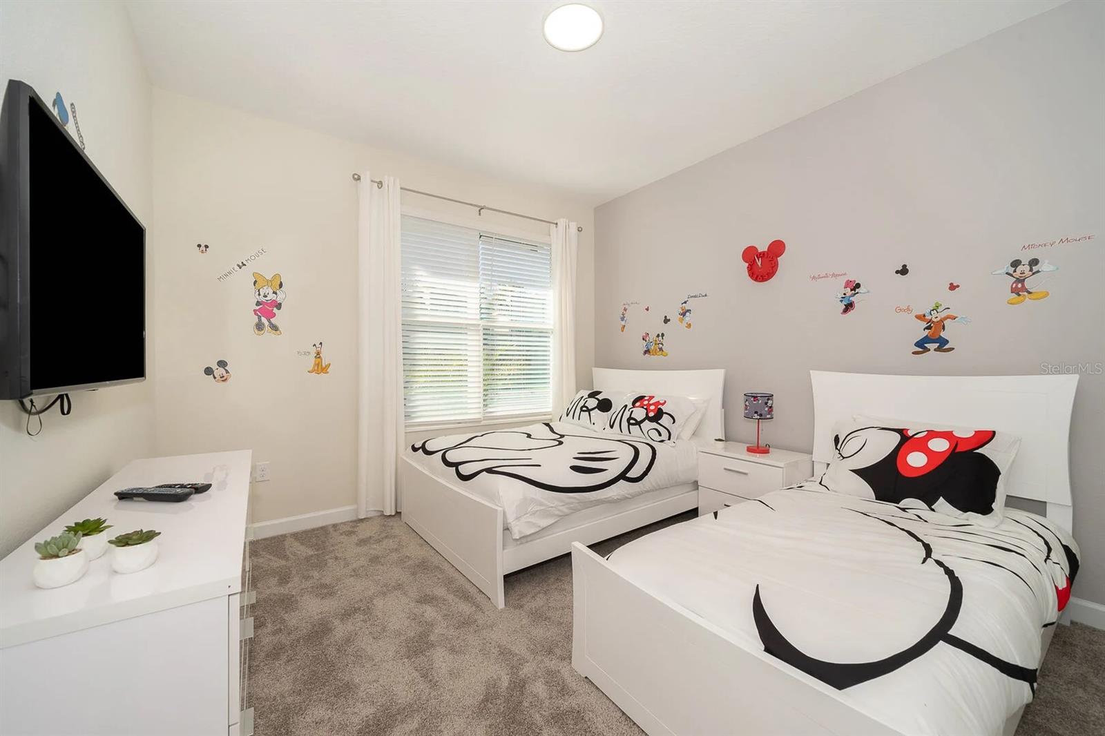 Image 12 of 84 For 2738 Bookmark Drive