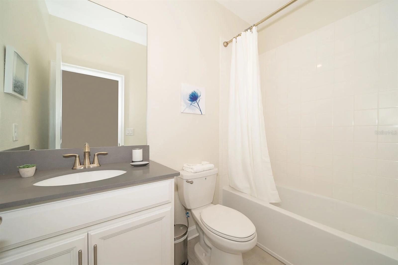 Image 18 of 84 For 2738 Bookmark Drive