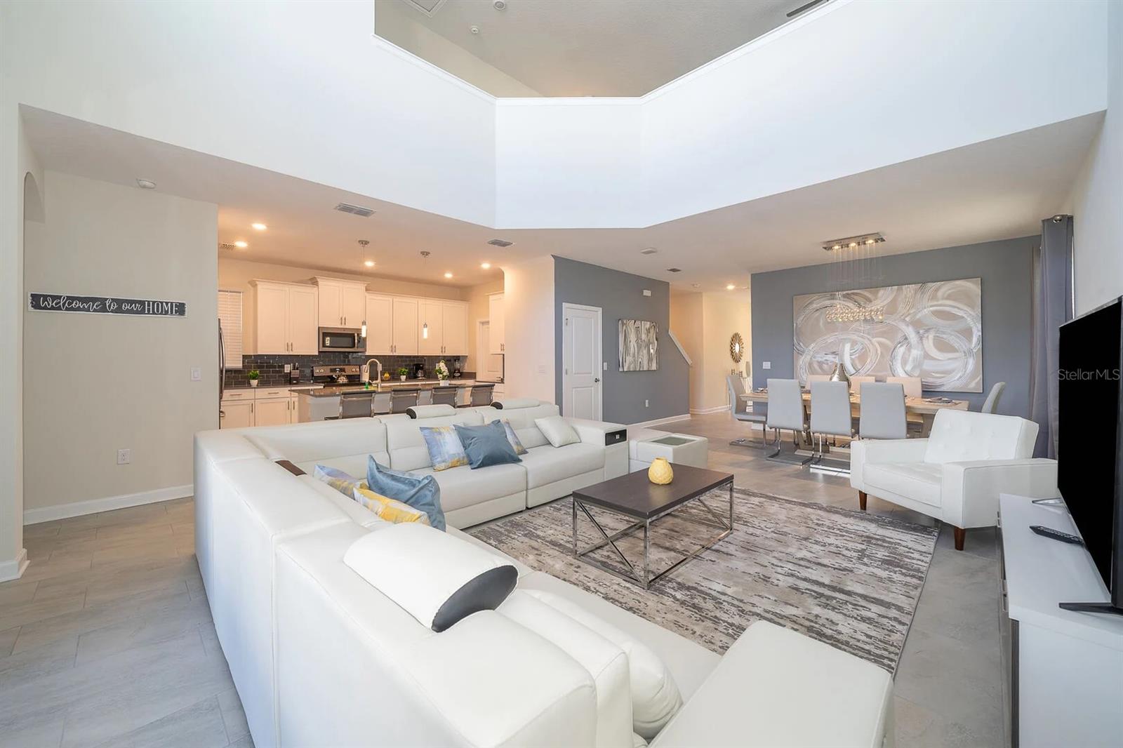 Image 4 of 84 For 2738 Bookmark Drive