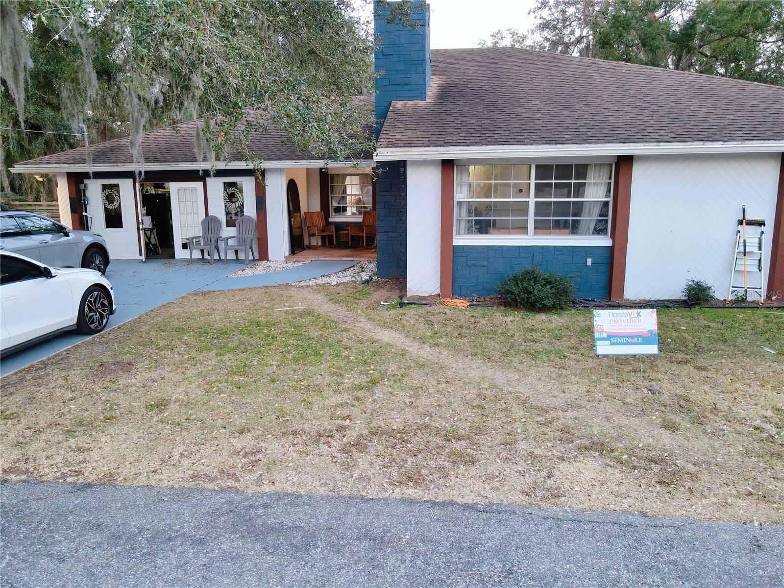 Listing photo id 1 for 1521 Heron Wood Place