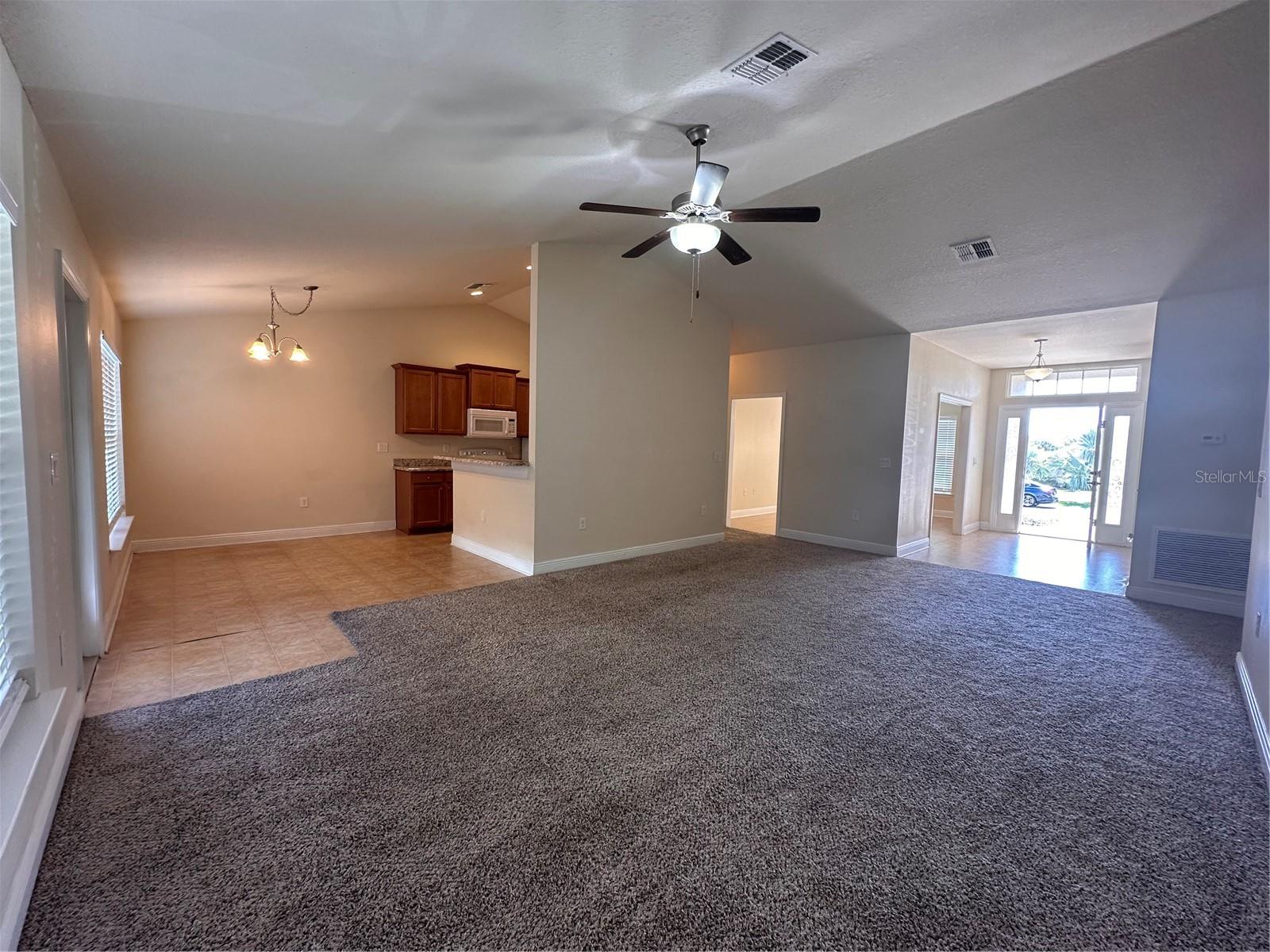 Image 10 of 56 For 402 Edith Drive