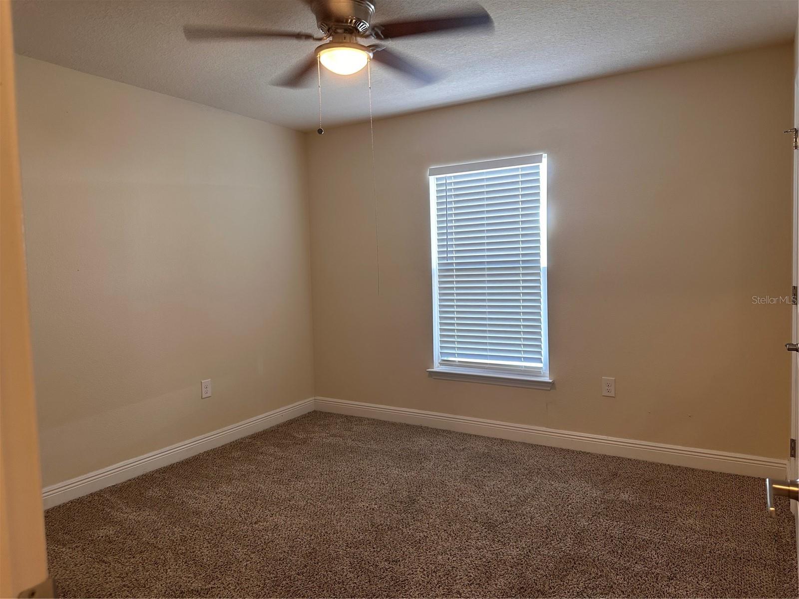 Image 17 of 56 For 402 Edith Drive