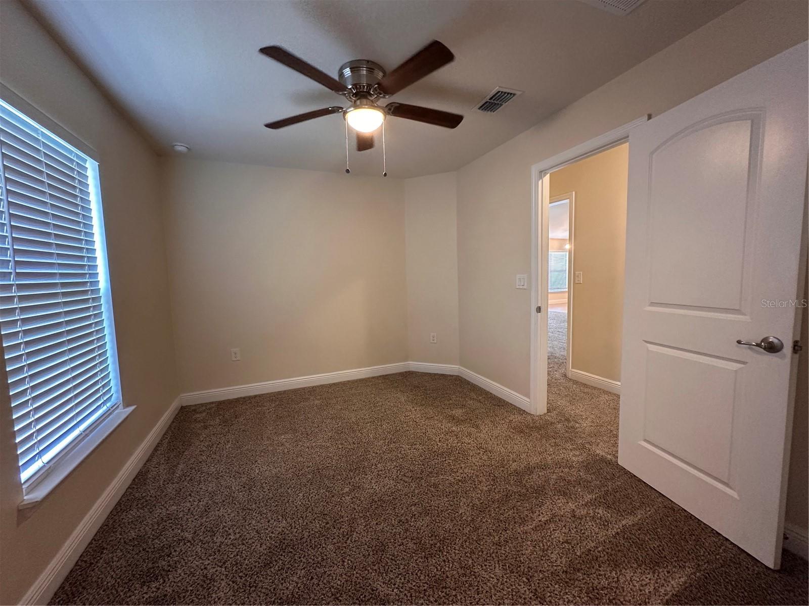 Image 27 of 56 For 402 Edith Drive