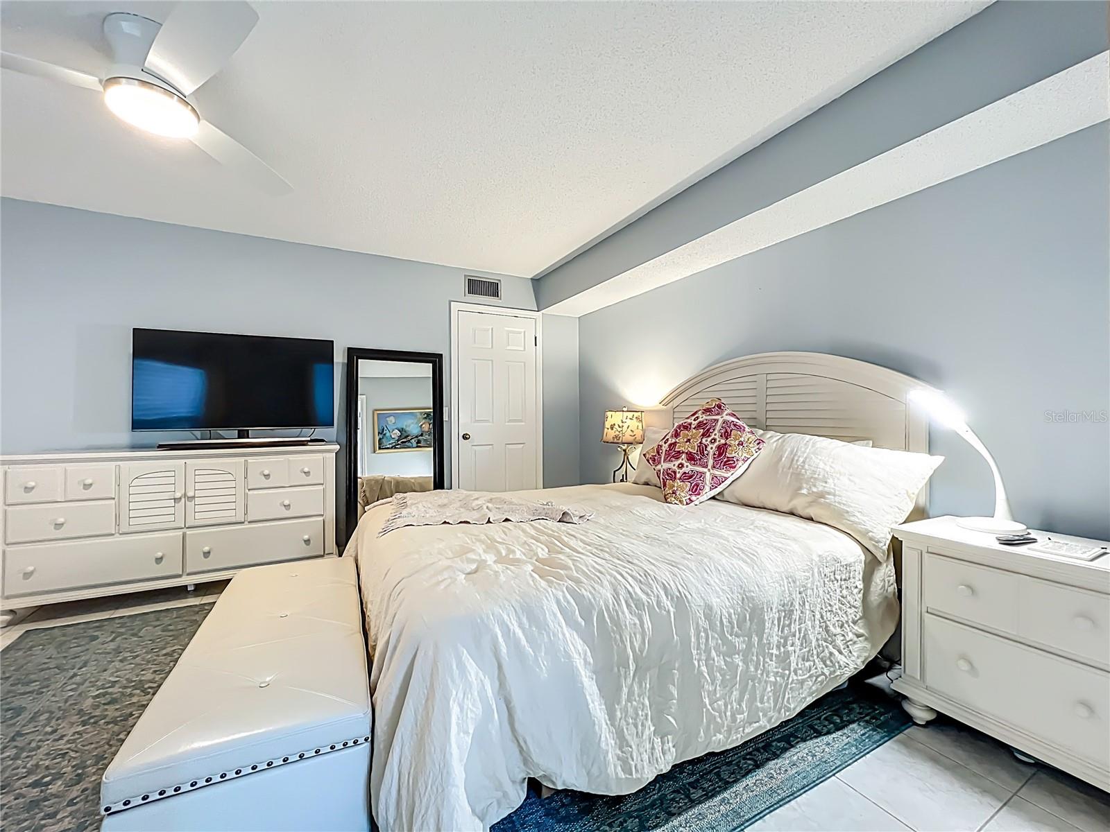 Image 35 of 53 For 1265 Saint Tropez Circle Ge