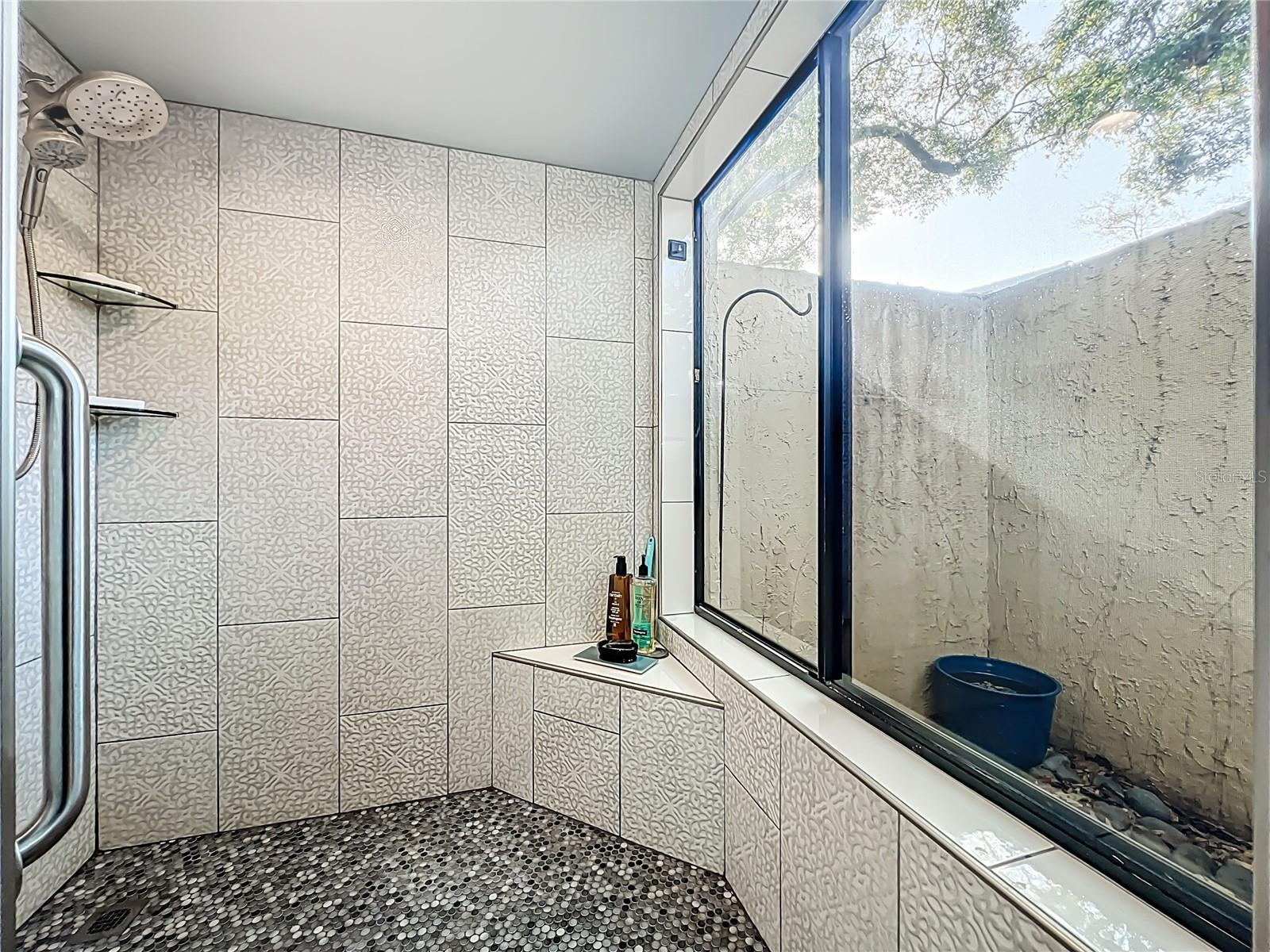 Image 41 of 53 For 1265 Saint Tropez Circle Ge