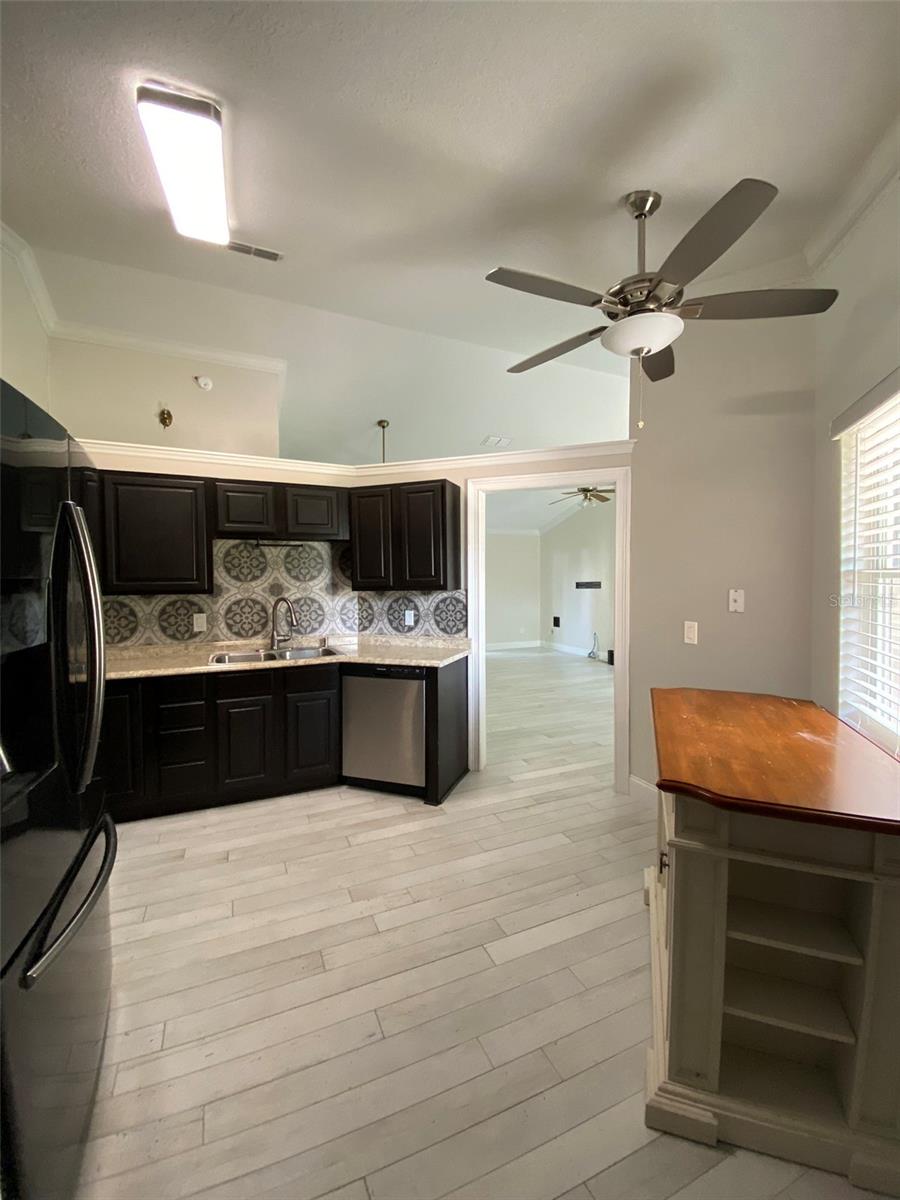 Image 5 of 18 For 1419 Spring Ridge Drive