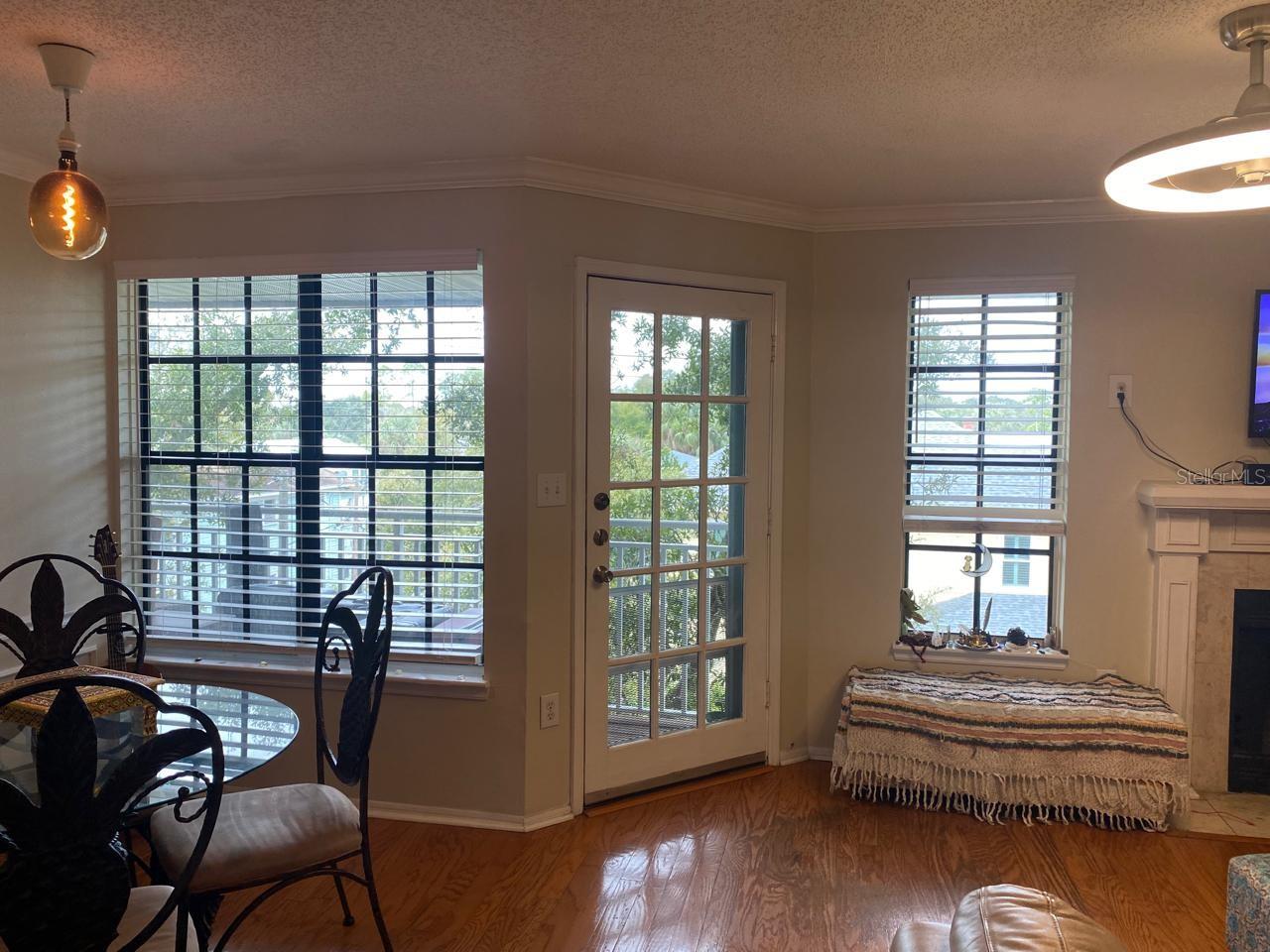 Image 6 of 23 For 1000 Horatio Street 305