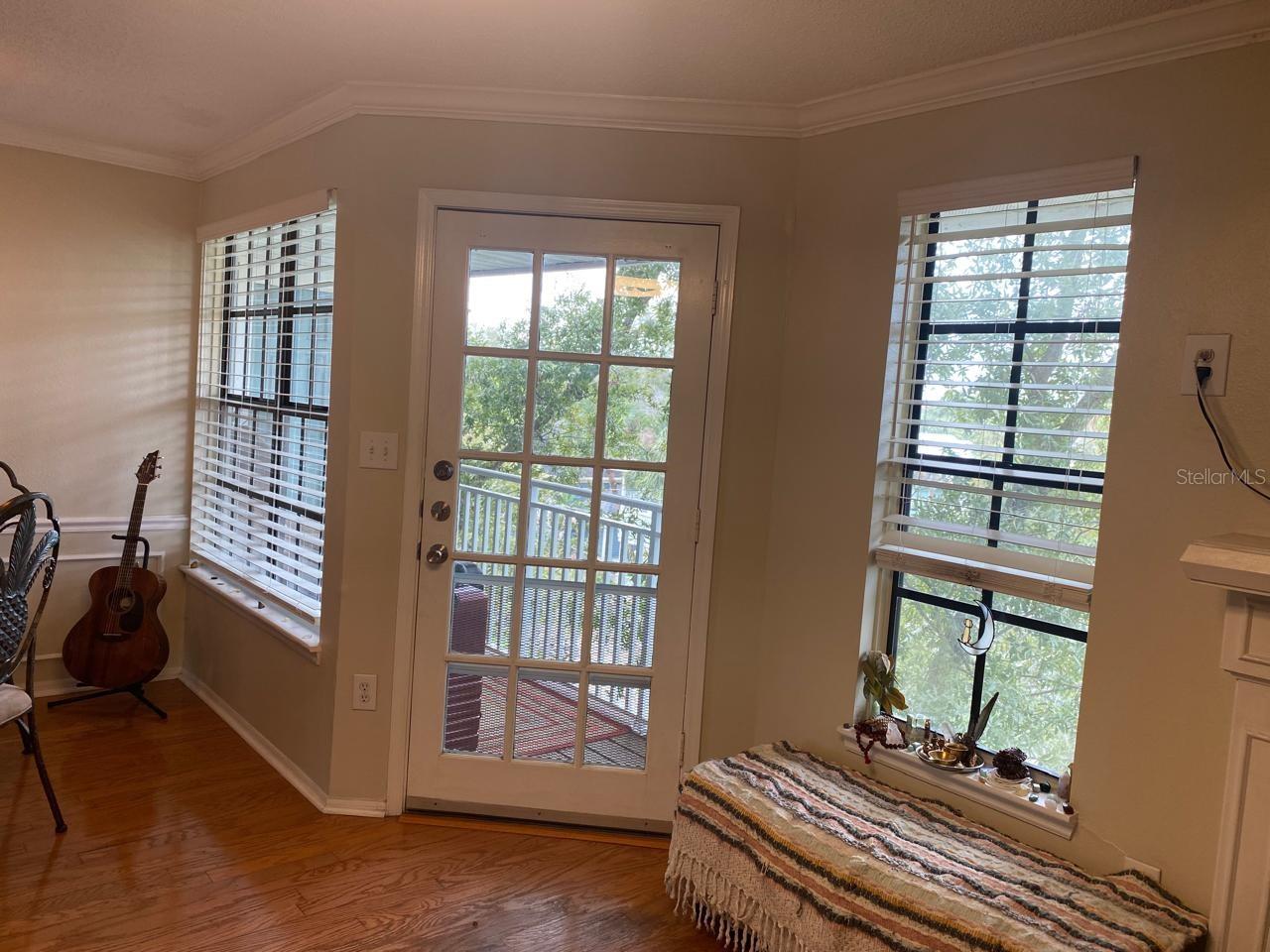 Image 8 of 23 For 1000 Horatio Street 305