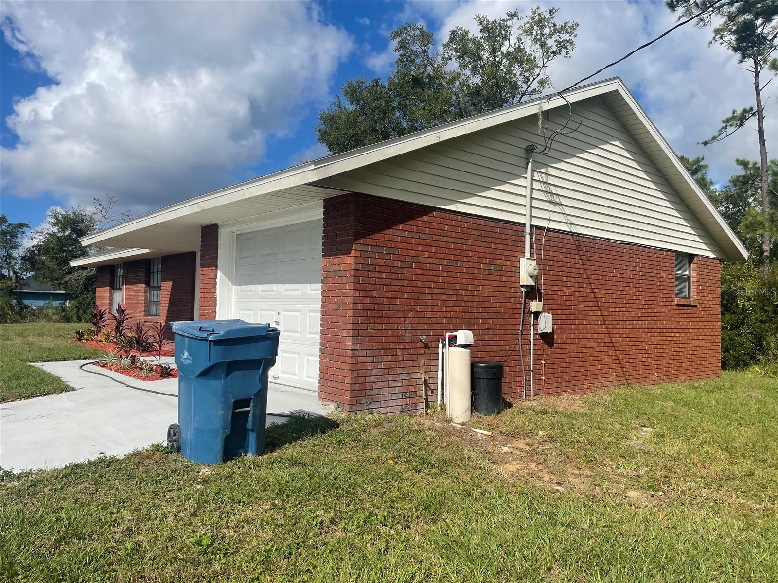 Image 3 of 14 For 2355 Cypress Road