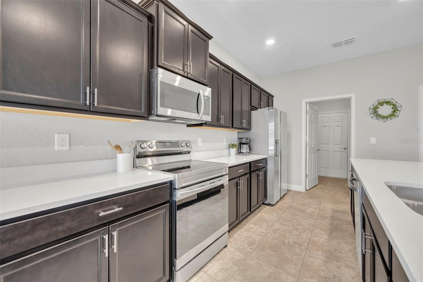 Image 14 of 45 For 1320 Melrose Street