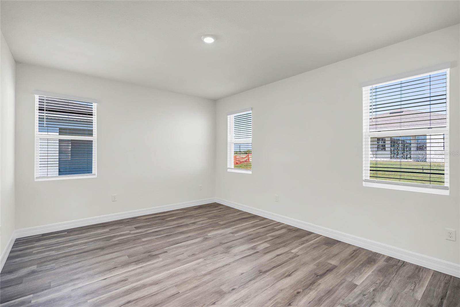 Image 13 of 30 For 5231 Ligonberry Street