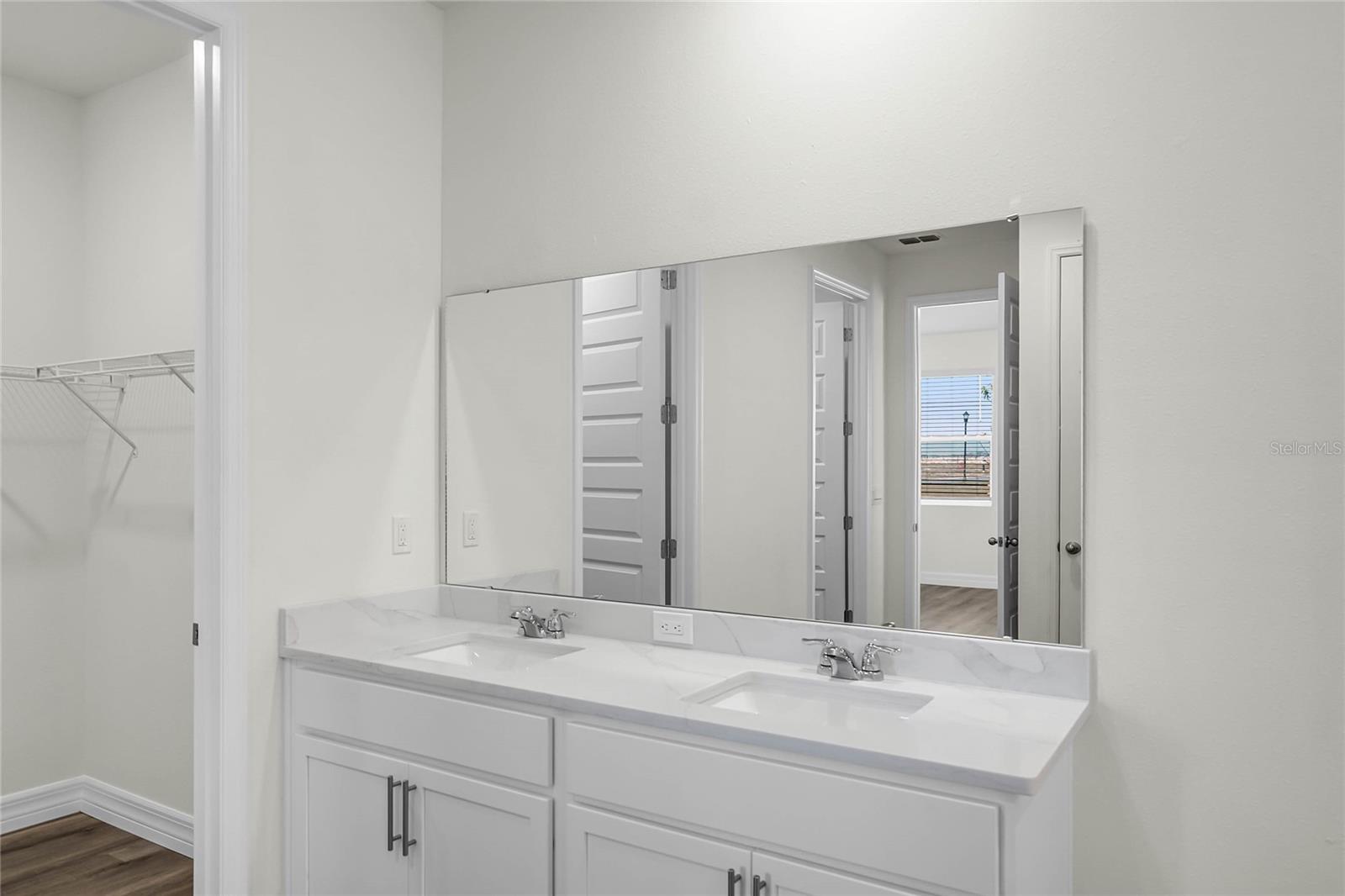 Image 18 of 30 For 5231 Ligonberry Street