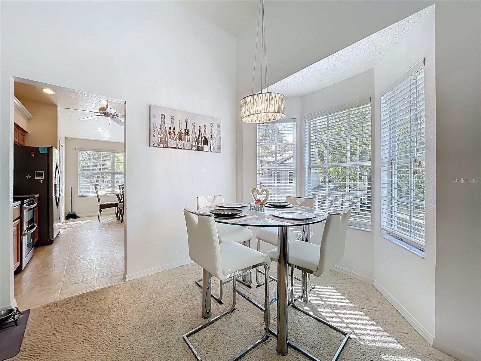 Image 21 of 46 For 1050 Loch Vail  21