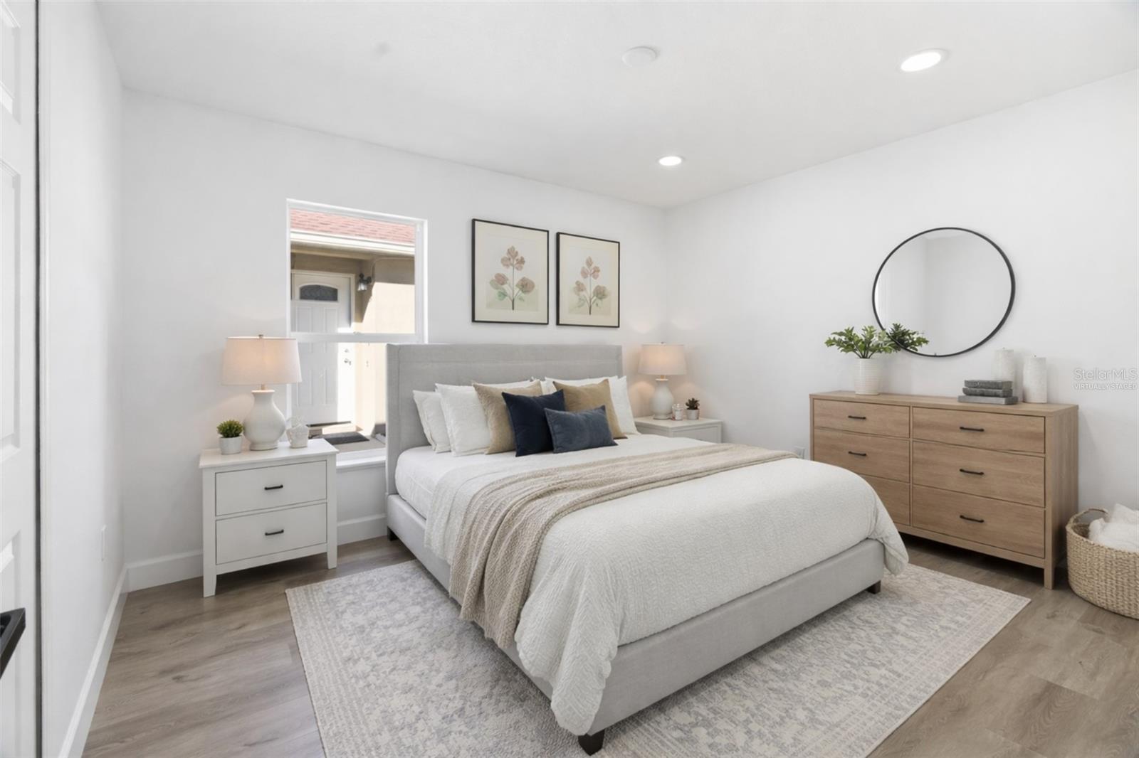 Image 28 of 44 For 461 Cadenza Drive