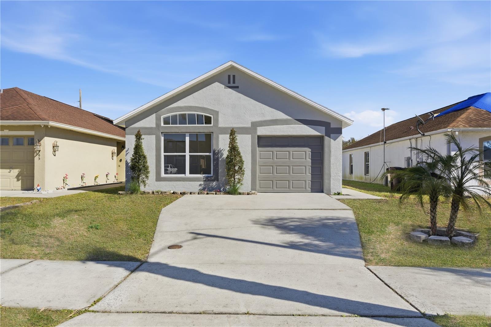 Image 41 of 44 For 461 Cadenza Drive