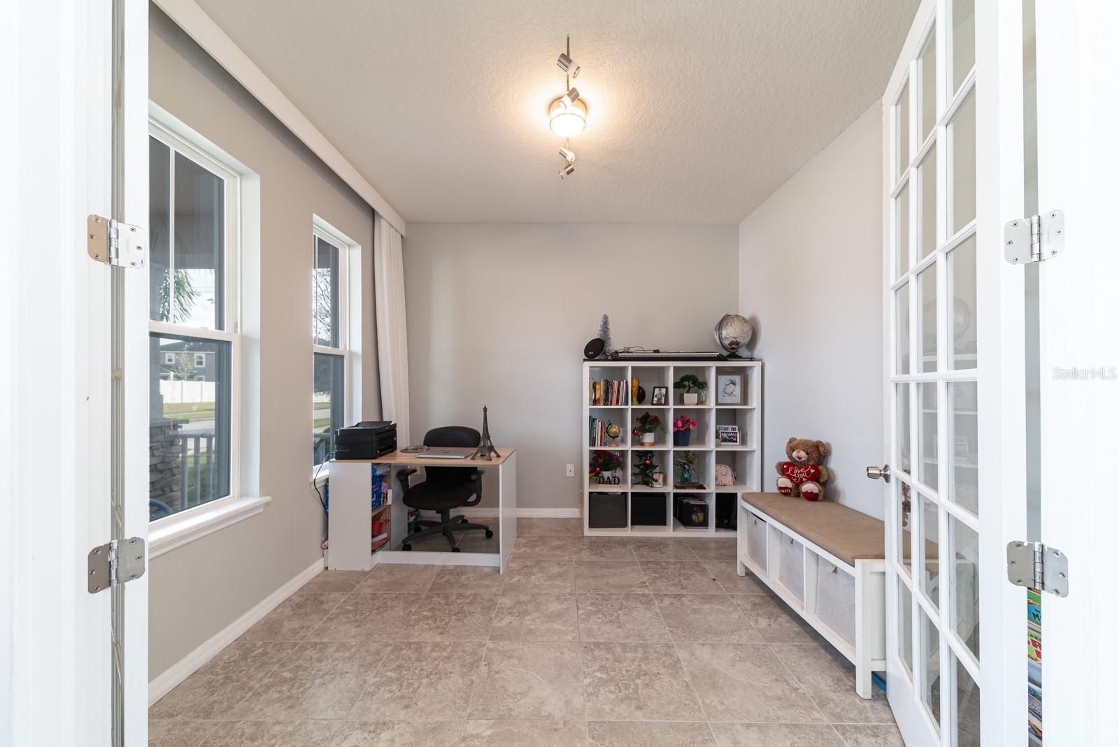 Image 11 of 34 For 2542 Nouveau Way